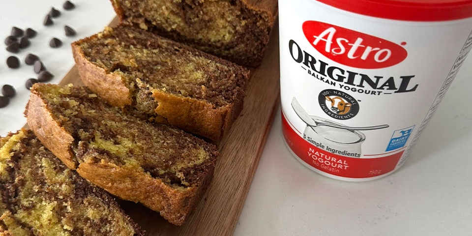 Gâteau au yogourt marbré au chocolat image